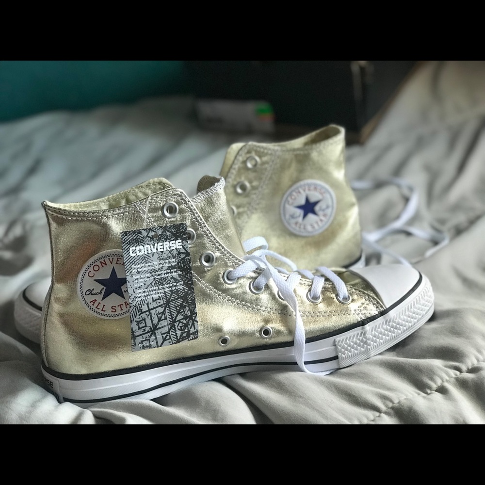 Light gold Converse
